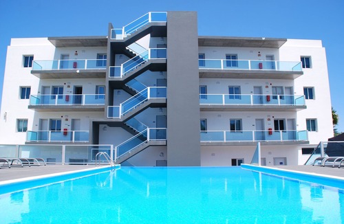 Ponta Delgada Apartment | Whales Bay Hotel