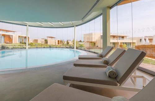 Alporchinhos Resort | White Shell Beach Villas