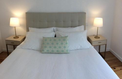 Penha de Franca Apartment | WHome Modern 1-Bed with AC & private Terrace