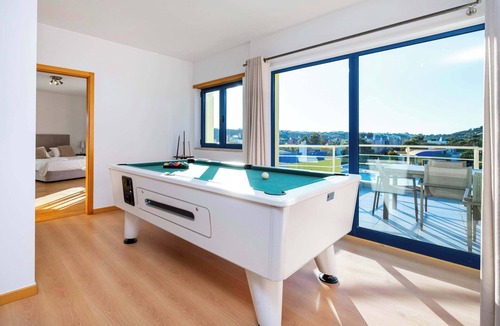 Albufeira Condo | *Wide Penthouse Marina resort club + pool view*
