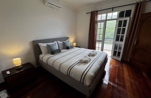 Camara de Lobos Villa | Wolf Villa