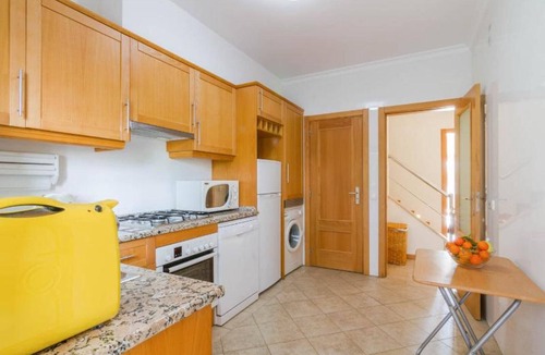 Olhos D'Agua Apartment | Wonderful Apartment Near Olhos De Água Beach