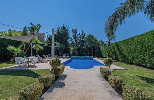 Albufeira Villa | Wonderful private villa for 10 people with A/C, private pool, WIFI, TV and terrace