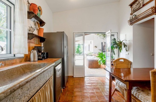 Campina House | Wonderful private villa for 6 people with private pool, WIFI, TV and terrace