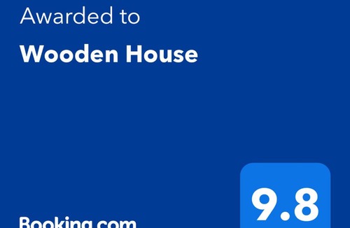 Bico House | Wooden House
