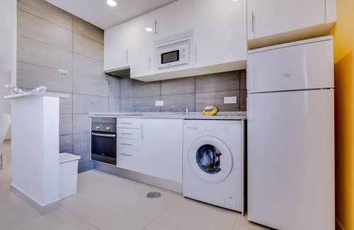 Vilamoura Apartment | Yellow Studio Apartment