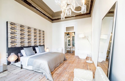 Bonfim Hotel | Yellow Suite - Charm Palace Porto Boutique Guesthouse