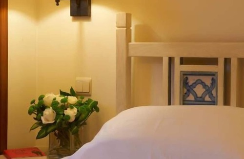 Sao Sebastiao da Pedreira Apartment | Your Home Away From Home! Fully- equipped Kitchen, City View, Central Location!