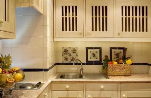 Sao Sebastiao da Pedreira Apartment | Your Home Away From Home! Fully- equipped Kitchen, City View, Central Location!