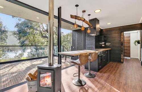 Mira de Aire House | Zaire Lodge