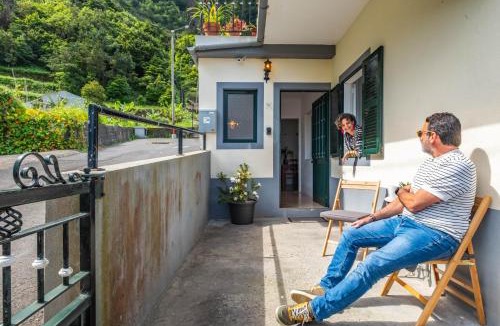 Ponta Delgada Apartment | Zen