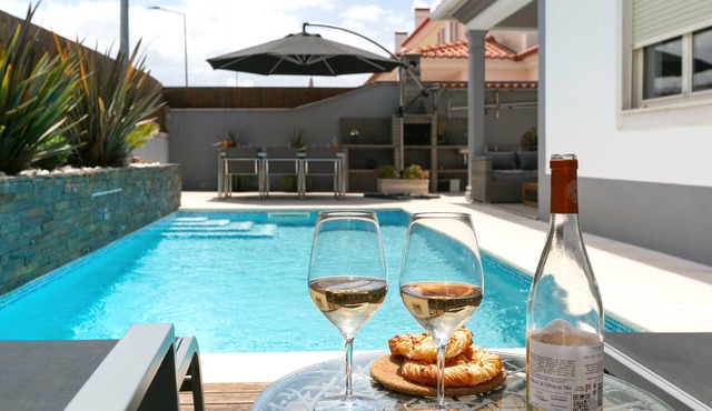 Óbidos Pool & Charm - Pet Friendly in Óbidos