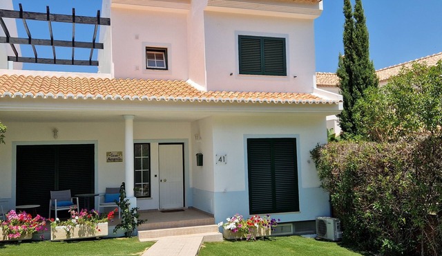 3 Bed Villa for Rent in Varandas do Lago (Quinta do Lago)