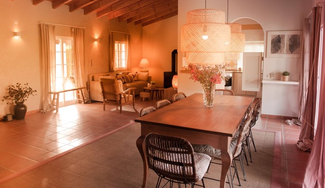 3 bedroom, beautiful garden with pool, (yoga)deck, meditation garden & bbq area in Aljezur