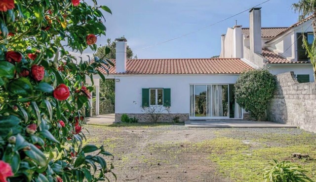 4 bedroom private home 3 bath Centrally located, family friendly and serene in Aflitos