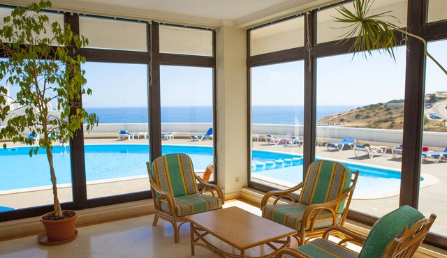 A08 - Magnólia Sea View Apartment by DreamAlgarve