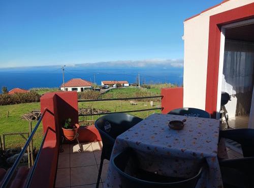 Achadas da Cruz Farm House in Achadas da Cruz