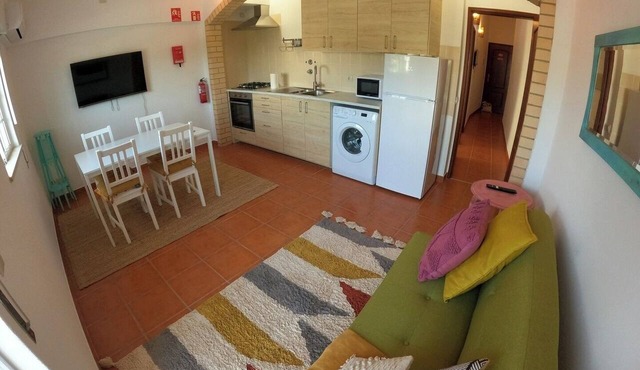 Algarve T1 apartment w/balcony S. Brás de Alportel