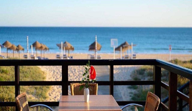 Alvor Atlantico Beach Aparthotel in Portimão
