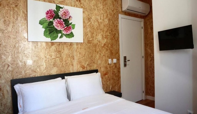 Amadora Boutique Hostel