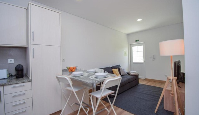 Apartamento encantador com terraço - 800 metros da praia