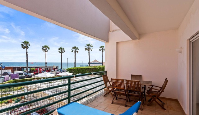 Apartment 'Coral Comfort' with Sea View, Wi-Fi and Air Conditioning
