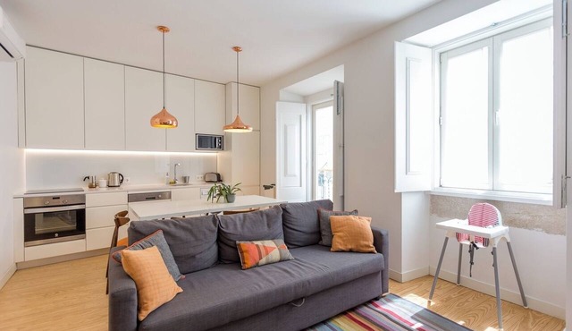 Apartment Downtown Lisbon 2 Bedrooms Balcony