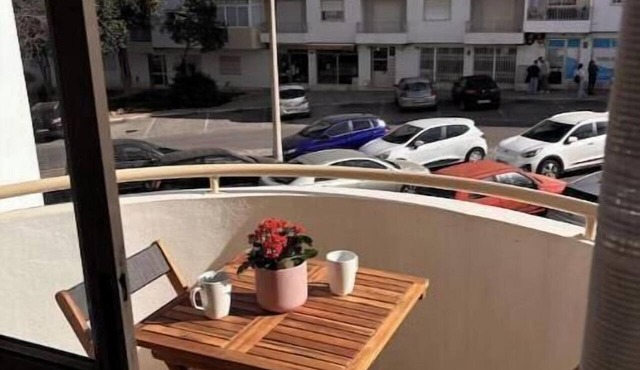 Apartment for 4, not in the city center, 20 minutes from the beach and the airport in Faro
