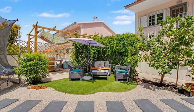 Apartment in Sintra, Garden, Wi-Fi and Air Conditioning in Sintra