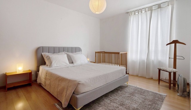 Apartment 'São Roque' with Mountain View, Private Garden and Wi-Fi in São Roque