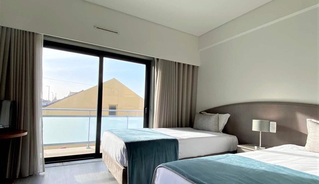 Apulia Praia Hotel