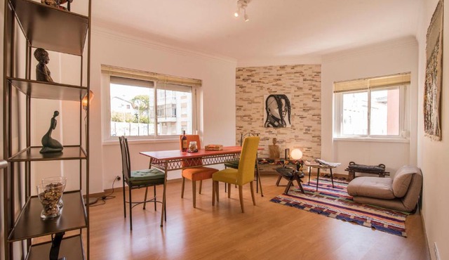 Art and Design Apartment in Lisbon in Santo Amaro