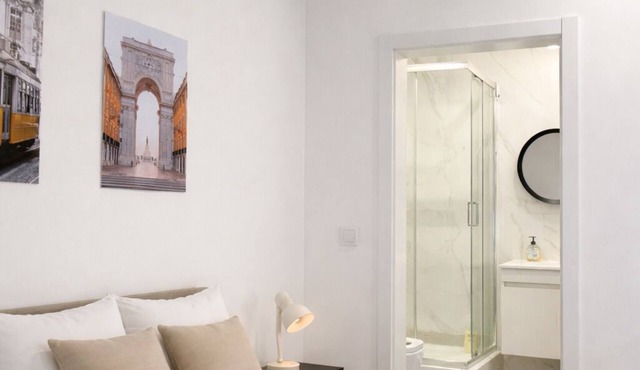 Aurea Stay Lisbon-Quarto privado no centro.