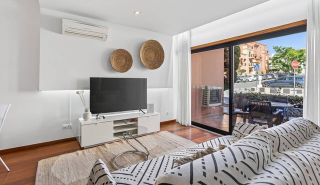 Baia da Luz Resort | 1BR with Pool by LovelyStay in Praia da Luz