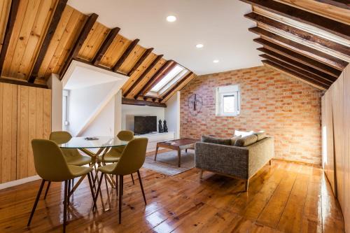 Bairrus Lisbon Apartments - Principe Real/Brick in Lisbon