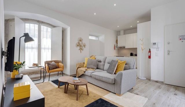 Baixa Garden: 2BR + Patio | Perfect for Families in Lisboa