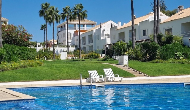 Beach 300m Away! Family Apartment with Sea View and Pool! in Albufeira
