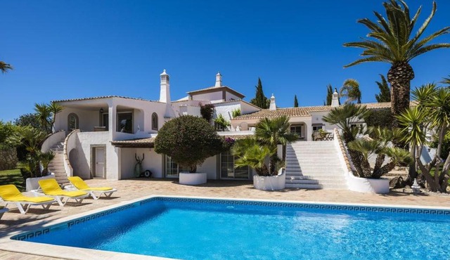 Beautiful Loule Villa Villa Quinta Tropical Private Pool Air Conditioning in Loule
