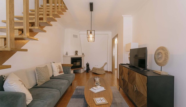 Best Houses 63 - ANJARA