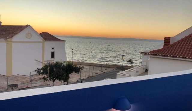 Blue Terrace Perfeito para famílias junto ao Tejo e Lisboa in Alcochete