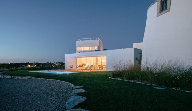 Cabrita Moleiro- Design House