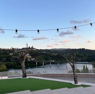 CANAVESES RIVER HOUSE - Apartamentos com piscina partilhada