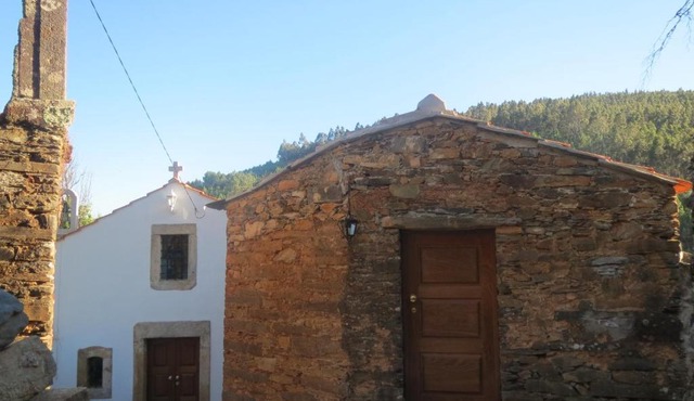 Casa Capela - Casas do Sinhel