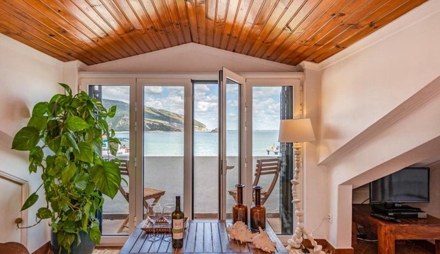 Casa da Adôa B&B in Setubal