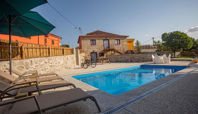 Casa da Clarinha, piscina, perto Sistelo e Ecovia do Vez in Arcos de Valdevez