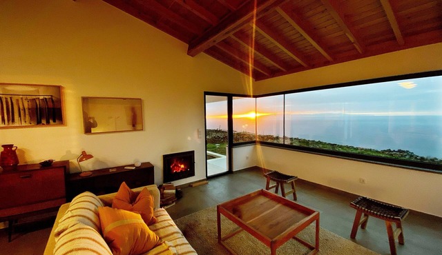 Casa da Vista Mar: Sea View, Wi-Fi, and Air Conditioning in Angra do Heroísmo in Serreta