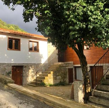Casa das Fragas in Molares