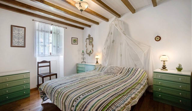 Casa Do Largo - Piso 1 with Shared Terrace, Shared Garden and Wi-Fi