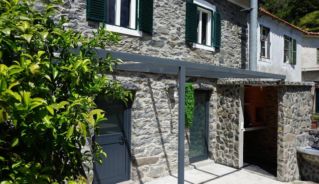 Casa do Lombo Small cottage house between Machico and Porto da Cruz