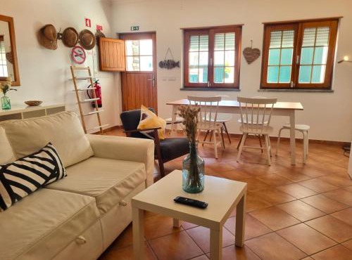 CASA DO MONTINHO by Stay in Alentejo